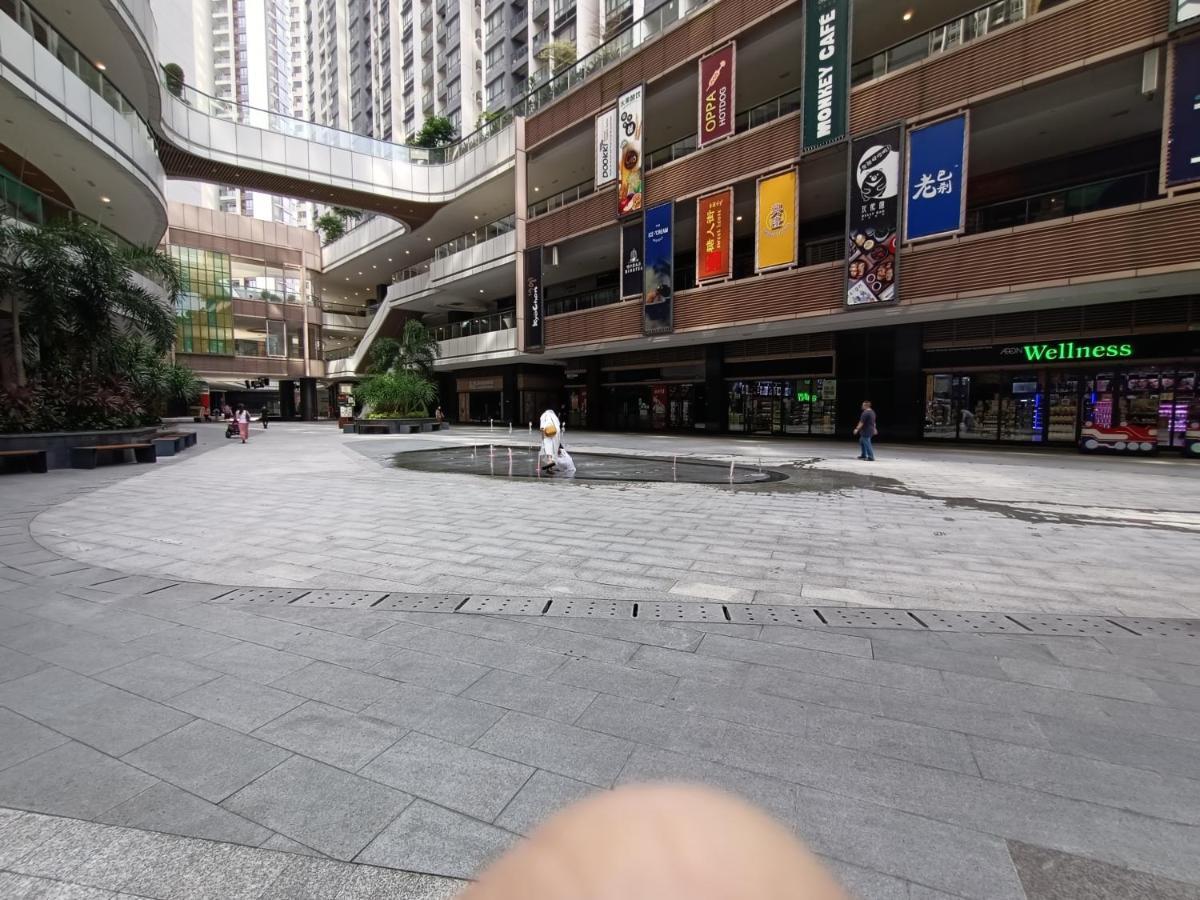 R&F Princess Cove Premium Homestay Famaily Johor Bahru Exterior foto